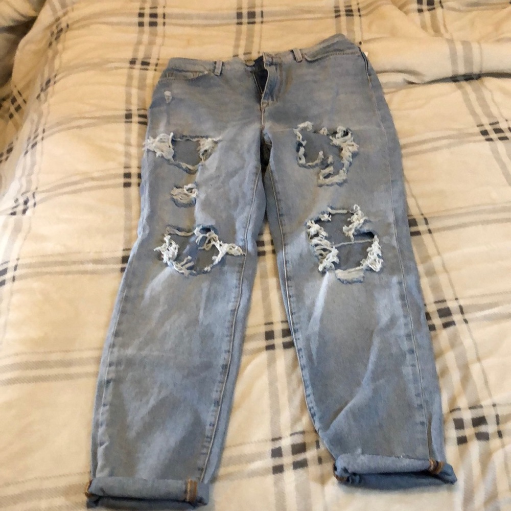 Urban outfitters mom jeans